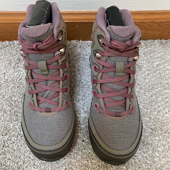 ahnu hiking boots womens